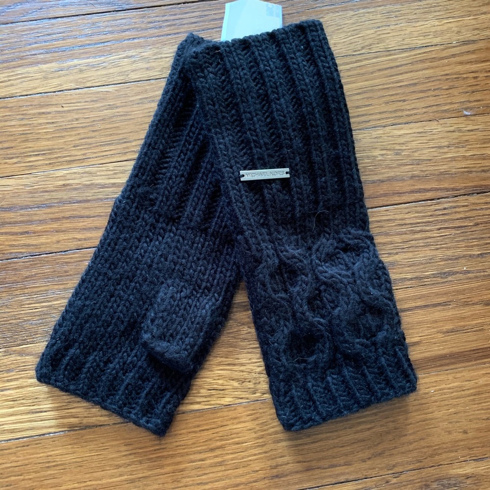 Michael Kors black fingerless gloves